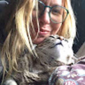 Meet your Posher, Bobbie